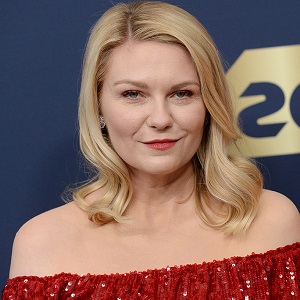 celebrity Kirsten Dunst